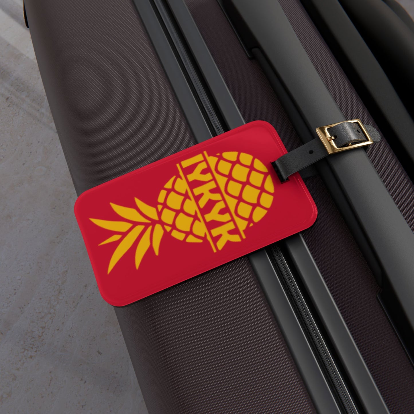 Tropical Pineapple Luggage Tag - Fun Travel Accessory for Vacation Lovers
