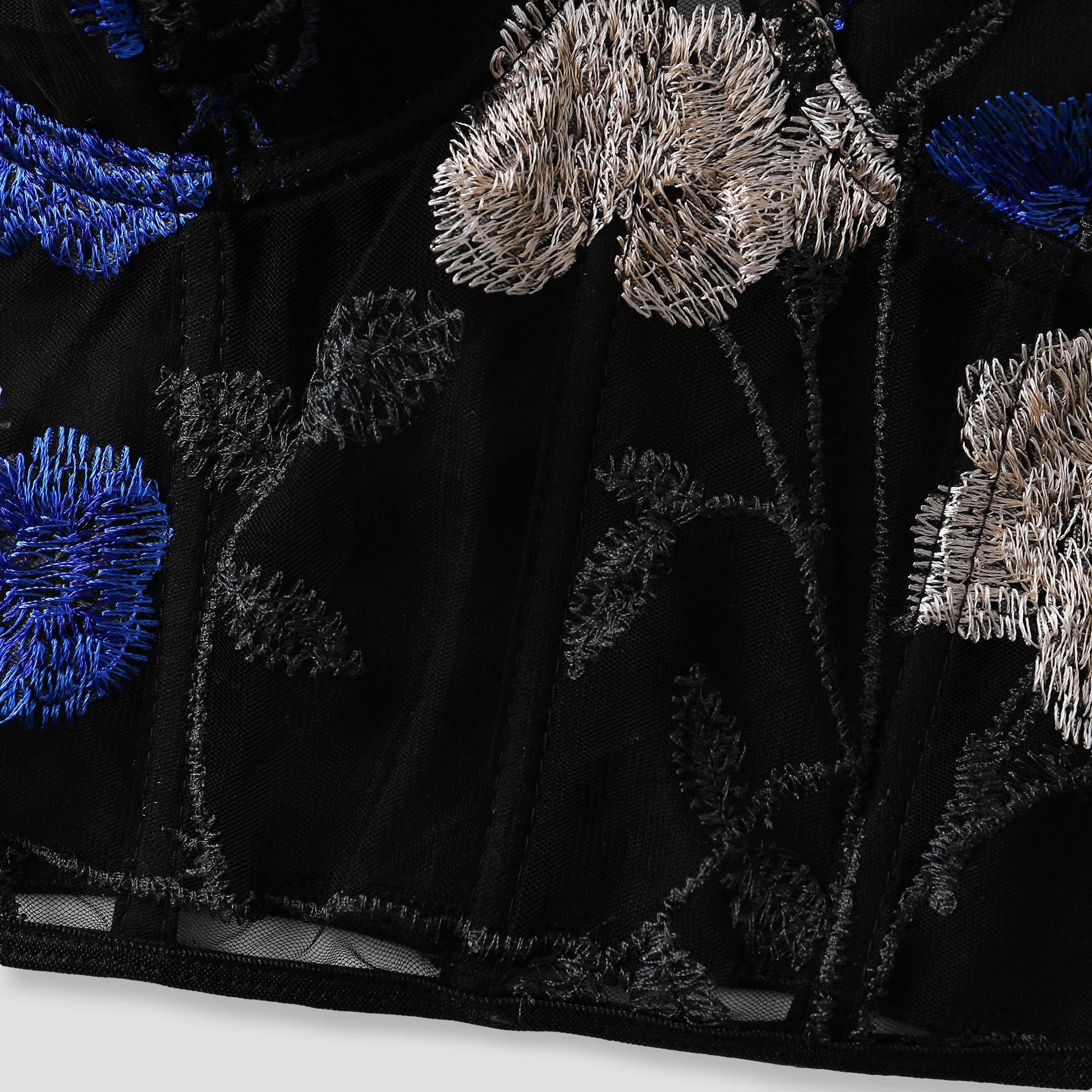 Flower embroidery suspender