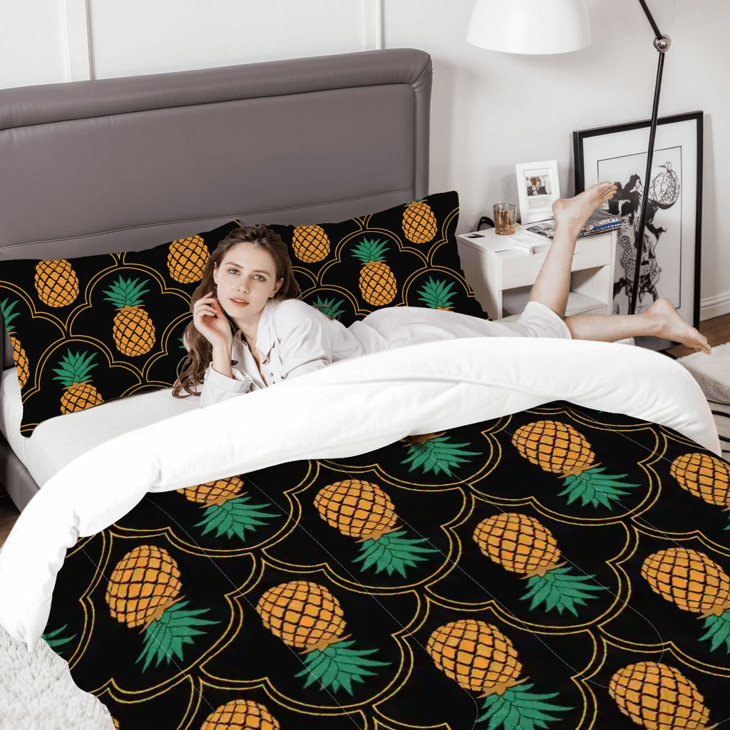Fansy Upside-Down Pineapple Queen Comforter Set