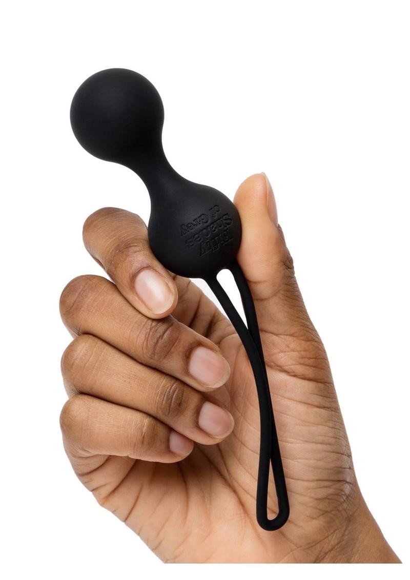 Fifty Shades of Grey x Womanizer Desire Blooms Couple’s Kit